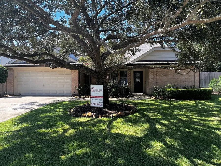 903 Sugarfield Court, Sugar Land, TX 77498 - #3