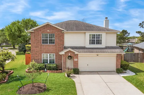 2865 Misty Bay Drive, Dickinson, TX 77539