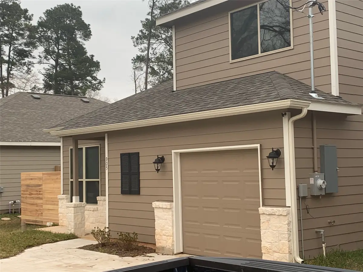 905 Chickasaw Drive, Conroe, TX 77316 - #1