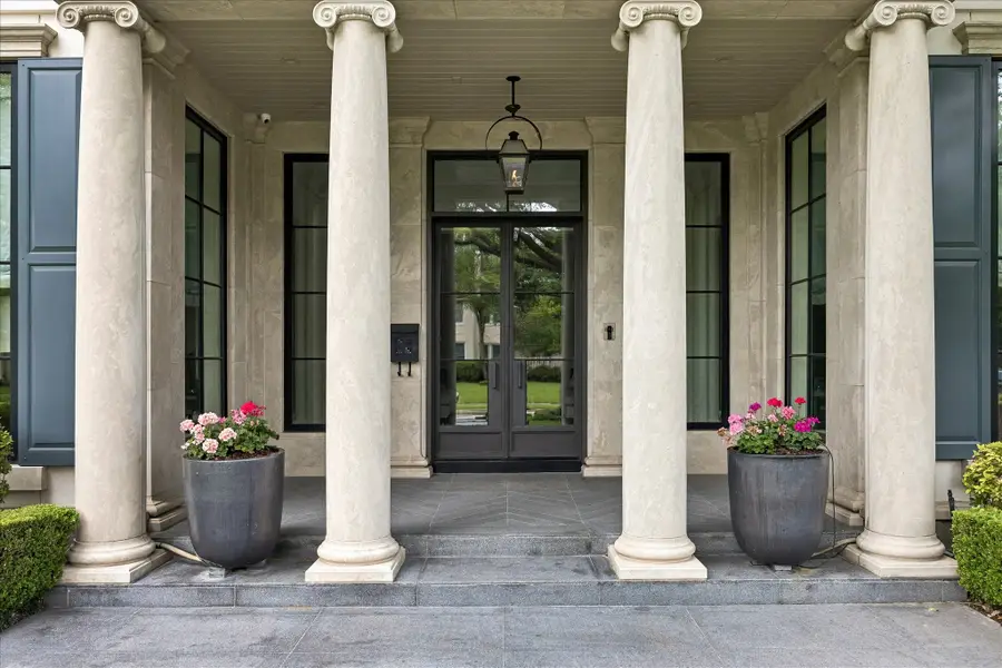 2240 Del Monte Drive, Houston, TX 77019 - #2
