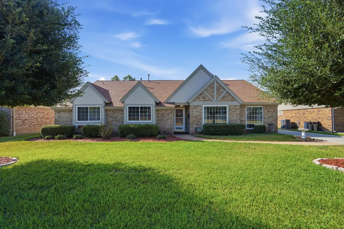 3416 E Orange Street, Pearland, TX 77581 - #1