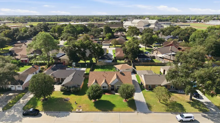 3416 E Orange Street, Pearland, TX 77581 - #2