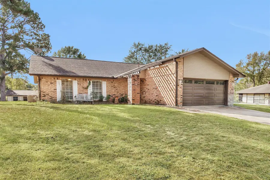 2202 Harlow Lane, Huntsville, TX 77320 - Image #2