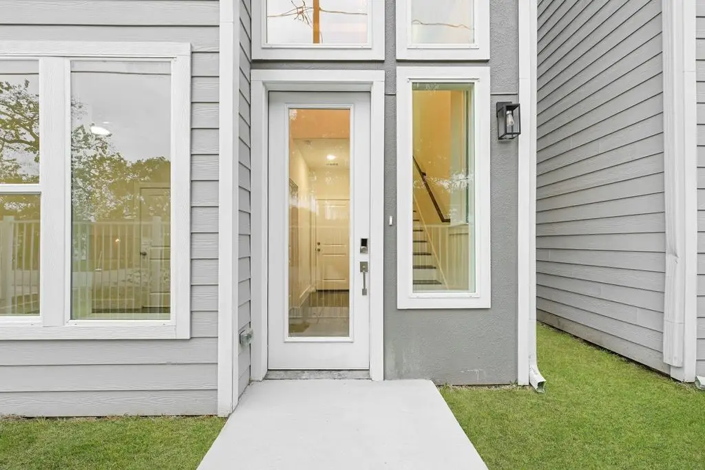 6713 Saint Augustine Street, Houston, TX 77021 - Image #1