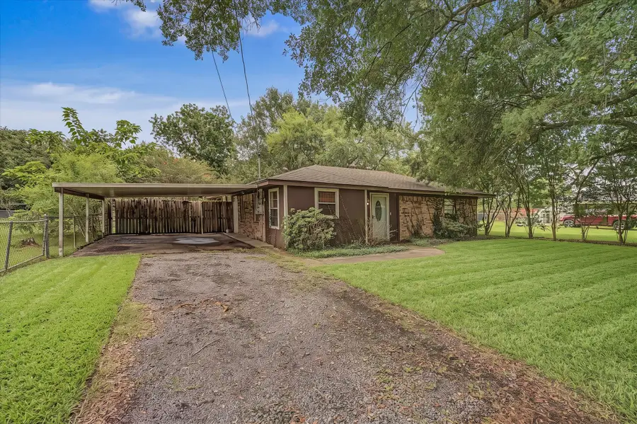 2655 Holton Road, Beaumont, TX 77707 - #3