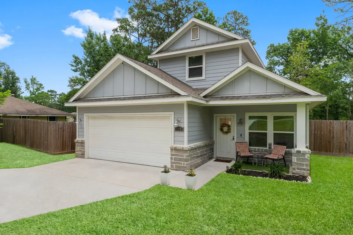 719 Cherokee Drive, Montgomery, TX 77316 - Image #1