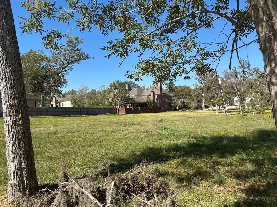 2608 Rip Van Winkle, Pearland, TX 77581 - #2