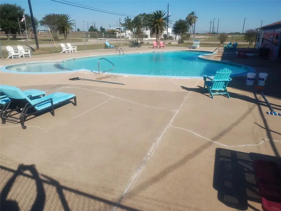 0 Swallow, Palacios, TX 77465 - #3