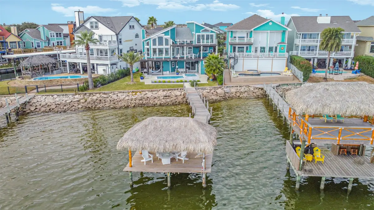 1335 Edwards Drive, Dickinson, TX 77539 - Image #1