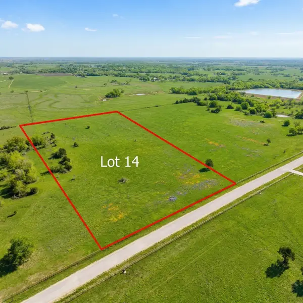 14 Round Top Farms Drive, Round Top, TX 78954