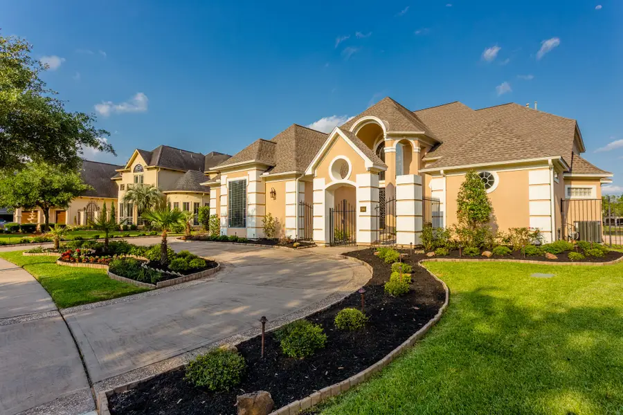 14 Lake Mist Court, Sugar Land, TX 77479 - #3