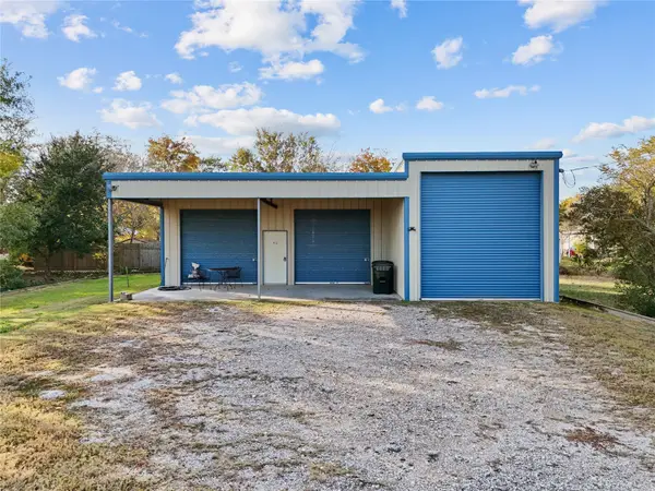 412 2nd Street, San Leon, TX 77539