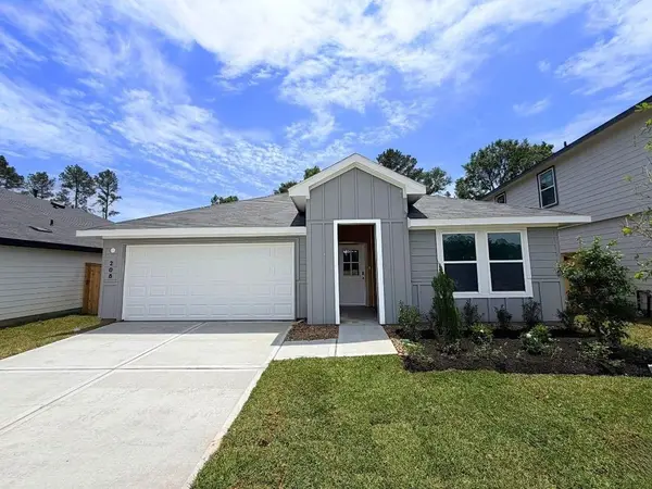 224 Golden Eagle Boulevard, New Waverly, TX 77358