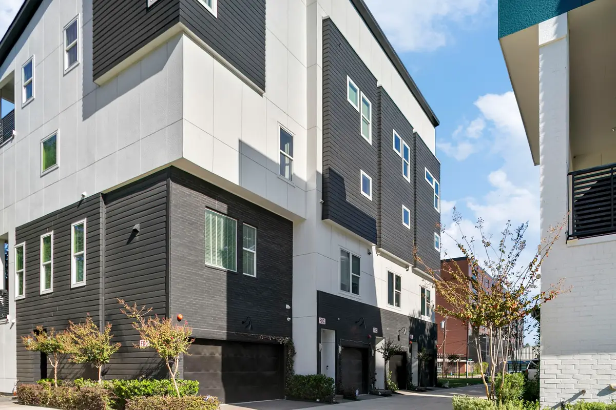 2412 Canal Street #J, Houston, TX 77003 - #1