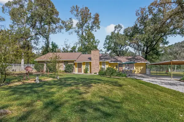 11535 Willis Waukegan Road, Conroe, TX 77303