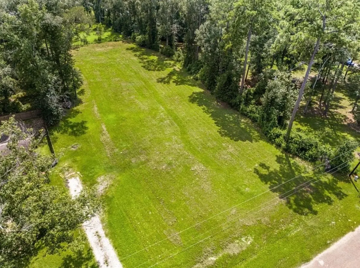 55 Woodbranch B Drive, New Caney, TX 77357 - Image #1