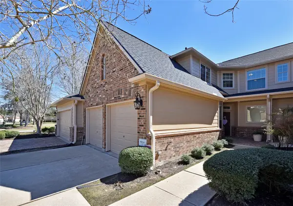 8814 Silent Willow Lane, Sugar Land, TX 77479