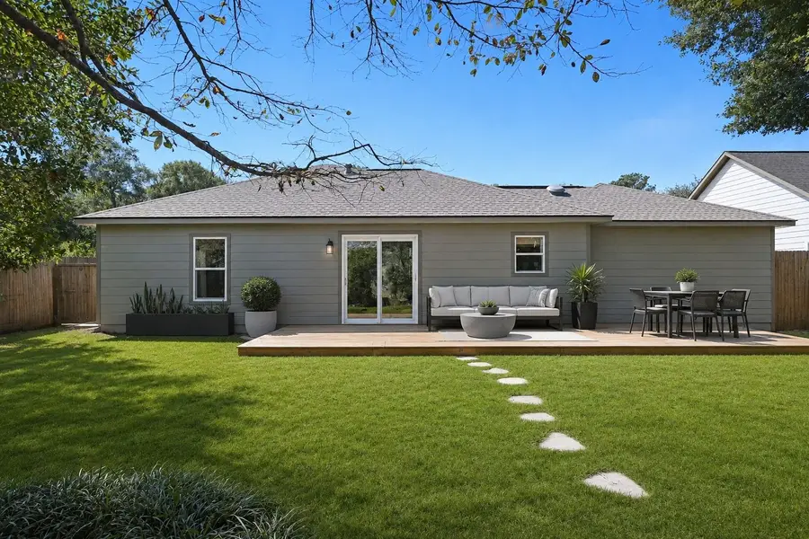 131 Kellyn Oaks Drive, Conroe, TX 77306 - #3