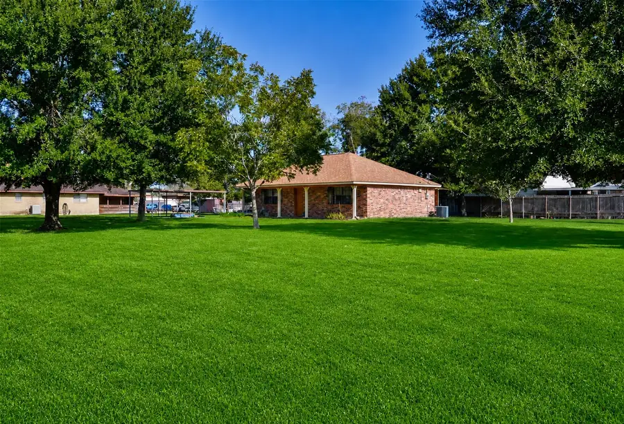5406 Avenue C, Crosby, TX 77532 - #2