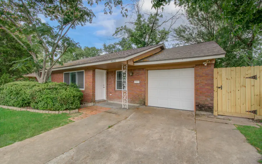 4621 W 43rd Street, Houston, TX 77092 - Image #2