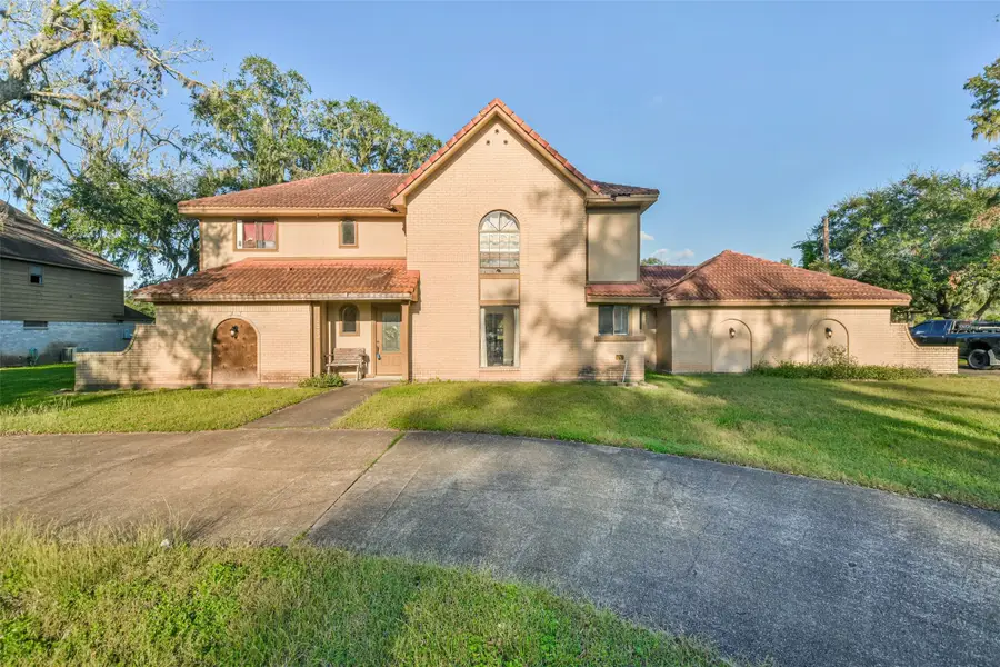 2253 River Valley Drive, West Columbia, TX 77486 - Image #2