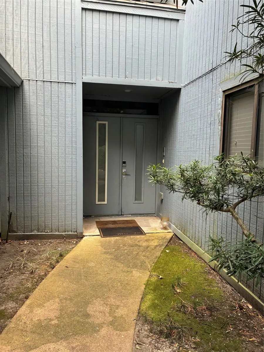 9043 Briar Forest Drive, Houston, TX 77024 - Image #2