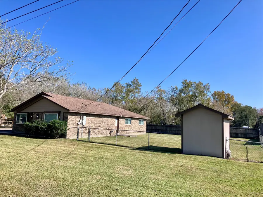 3807 Wade Street, Santa Fe, TX 77510 - Image #2