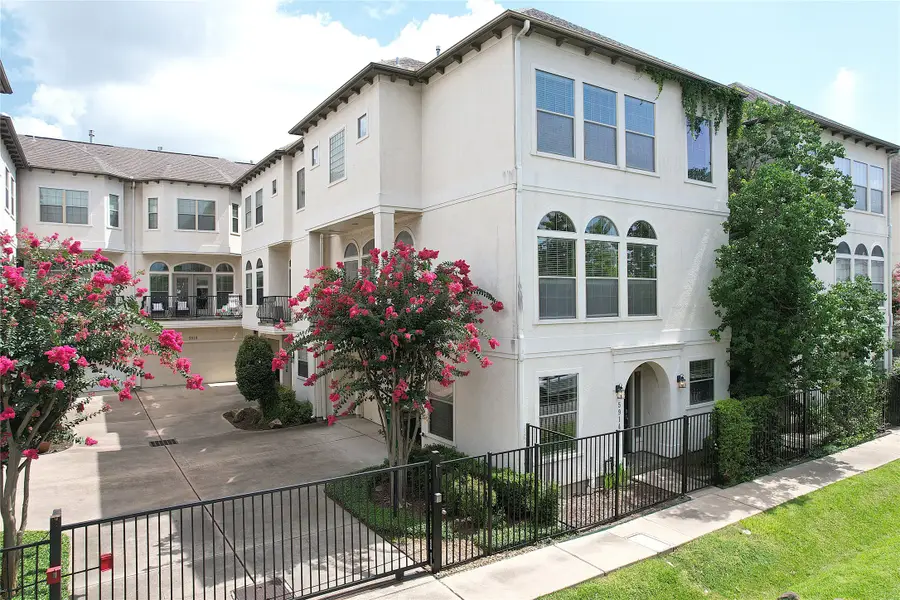 5914 Center Street, Houston, TX 77007 - Image #2