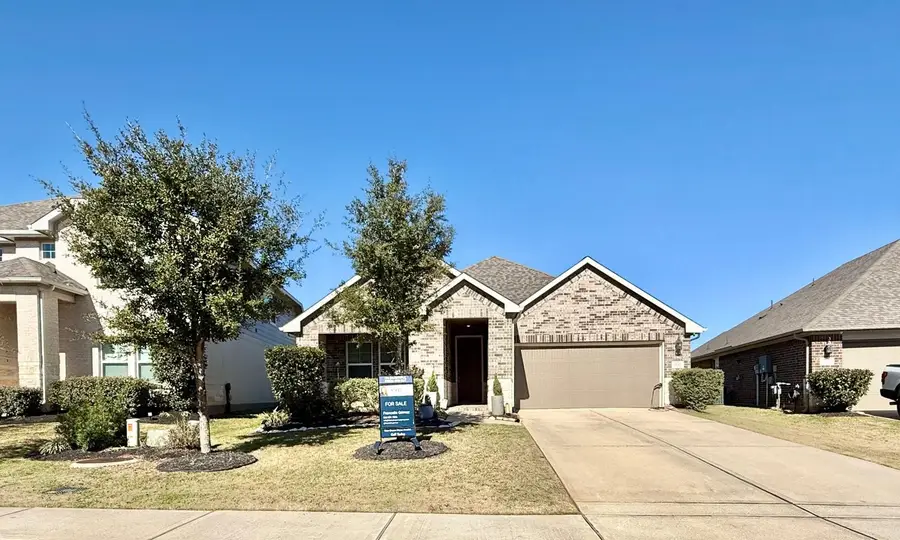 2137 Woodland Pine Drive, Conroe, TX 77384 - Image #2