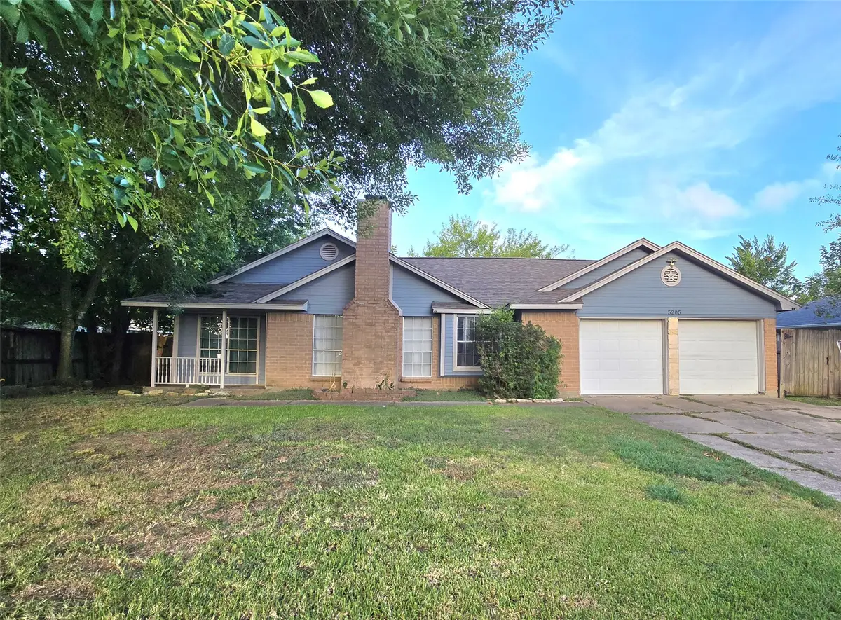 5205 Winding Brook Drive, Dickinson, TX 77539 - #1