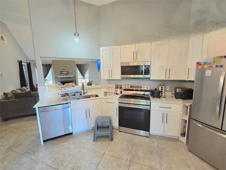 5205 Winding Brook Drive, Dickinson, TX 77539 - #3