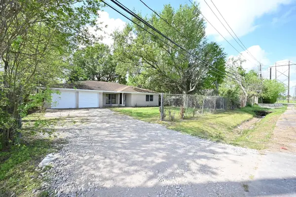 14311 Benita Street, Houston, TX 77085