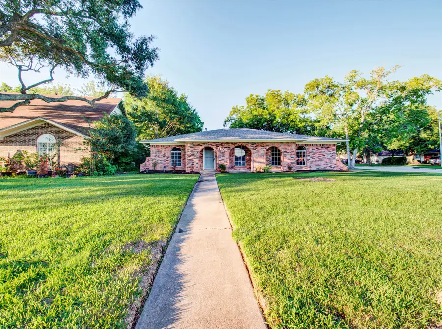 1802 Terrence Drive, Stafford, TX 77477 - #2