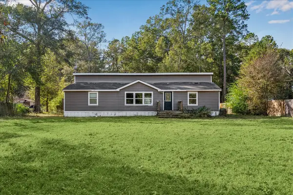 17986 Split Oak Circle, New Caney, TX 77357