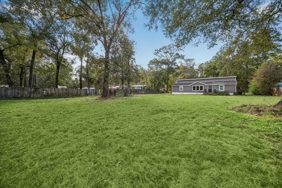 17986 Split Oak Circle, New Caney, TX 77357 - Image #3