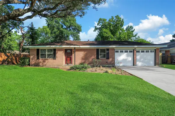 1711 Pecan Lane, Stafford, TX 77477