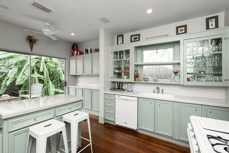 1209 Bomar Street, Houston, TX 77006 - #2