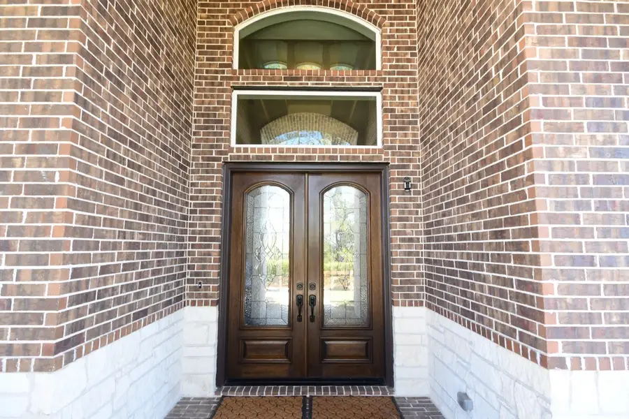 8326 Woods Hollow Trail, Fulshear, TX 77406 - Image #3