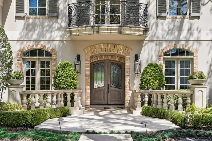 5666 Cedar Creek Dr Drive, Houston, TX 77056 - #3