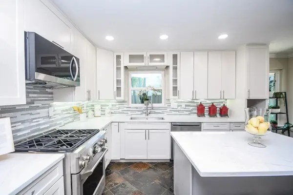 5315 Briarbend Drive, Houston, TX 77096