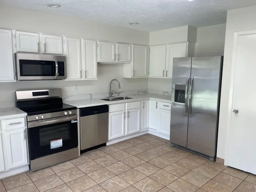 3302 Purslane Drive, Katy, TX 77449 - Image #2