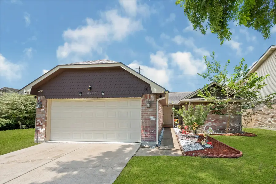 8522 Grand Knolls Drive, Houston, TX 77083 - #2