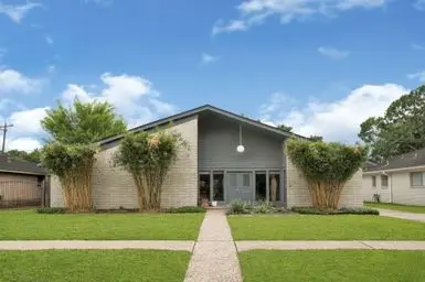 6023 Dumfries Drive, Houston, TX 77096