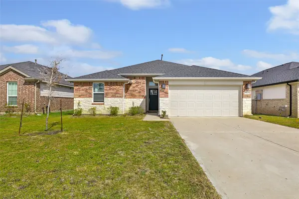10240 Cabo Del Sol Drive, Cleveland, TX 77327
