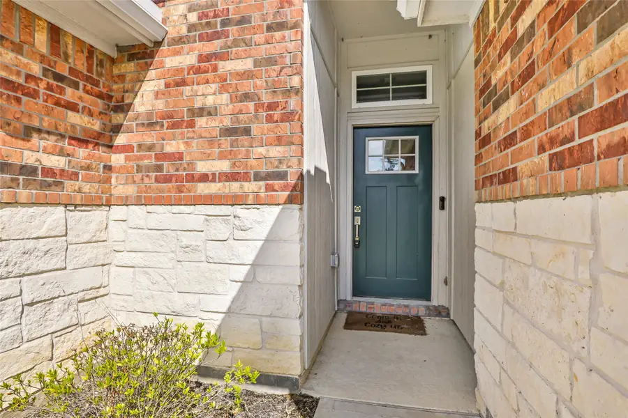 10240 Cabo Del Sol Drive, Cleveland, TX 77327 - Image #2