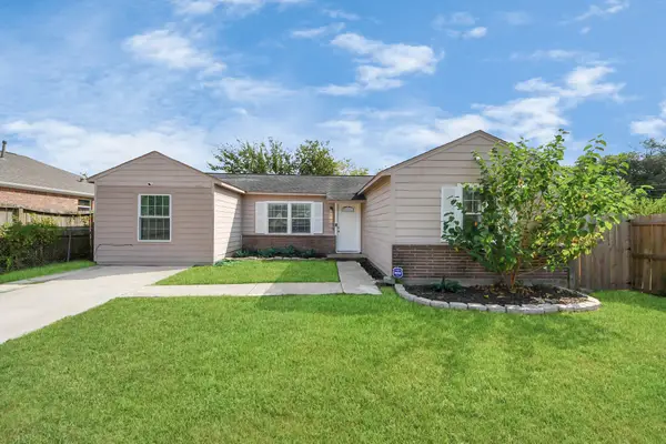 10209 Cathedral Drive, Houston, TX 77051