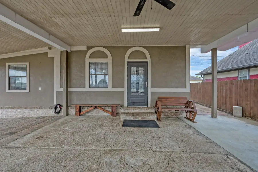 19096 County Road 669f, Alvin, TX 77511 - #2