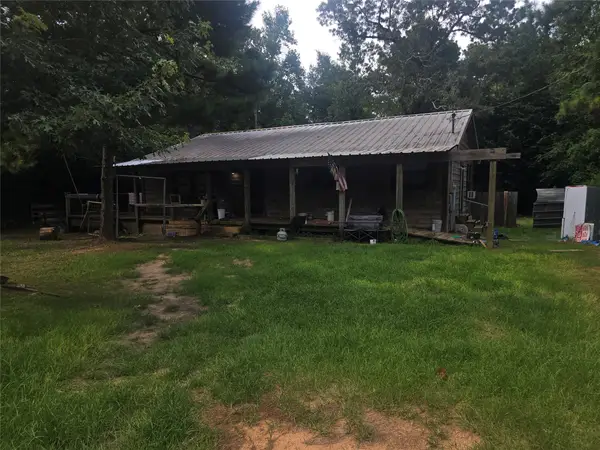 773 The Ole Barney Road, Livingston, TX 77351