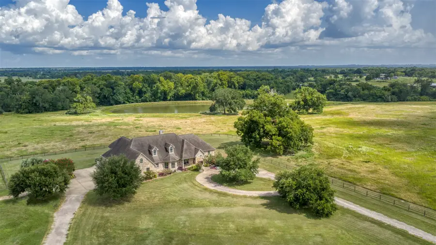 12412 E Ueckert Road, Bellville, TX 77418 - #3
