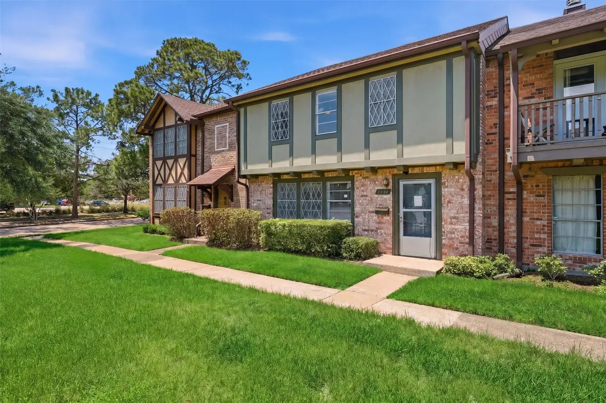 2220 Shadowdale Drive #350, Houston, TX 77043 - #1